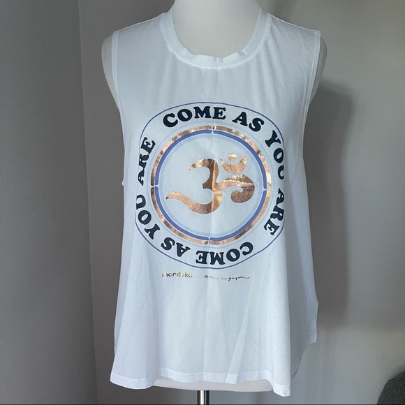 Spiritual Gamgster X Manduka Active Crop Top - Picture 2 of 4